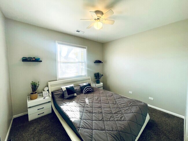 Building Photo - 178 Stephanie Ct