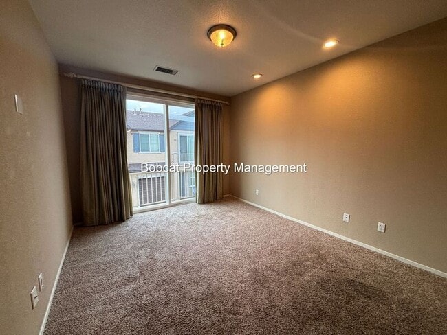 Building Photo - 1291 Toscana Way