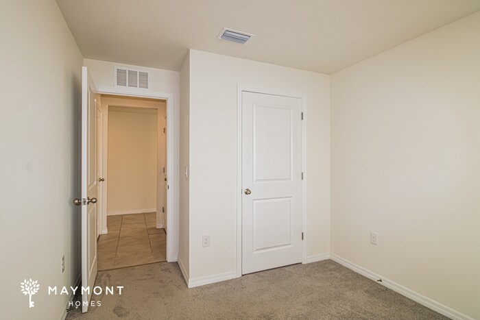 Building Photo - 8633 Triumph Cir