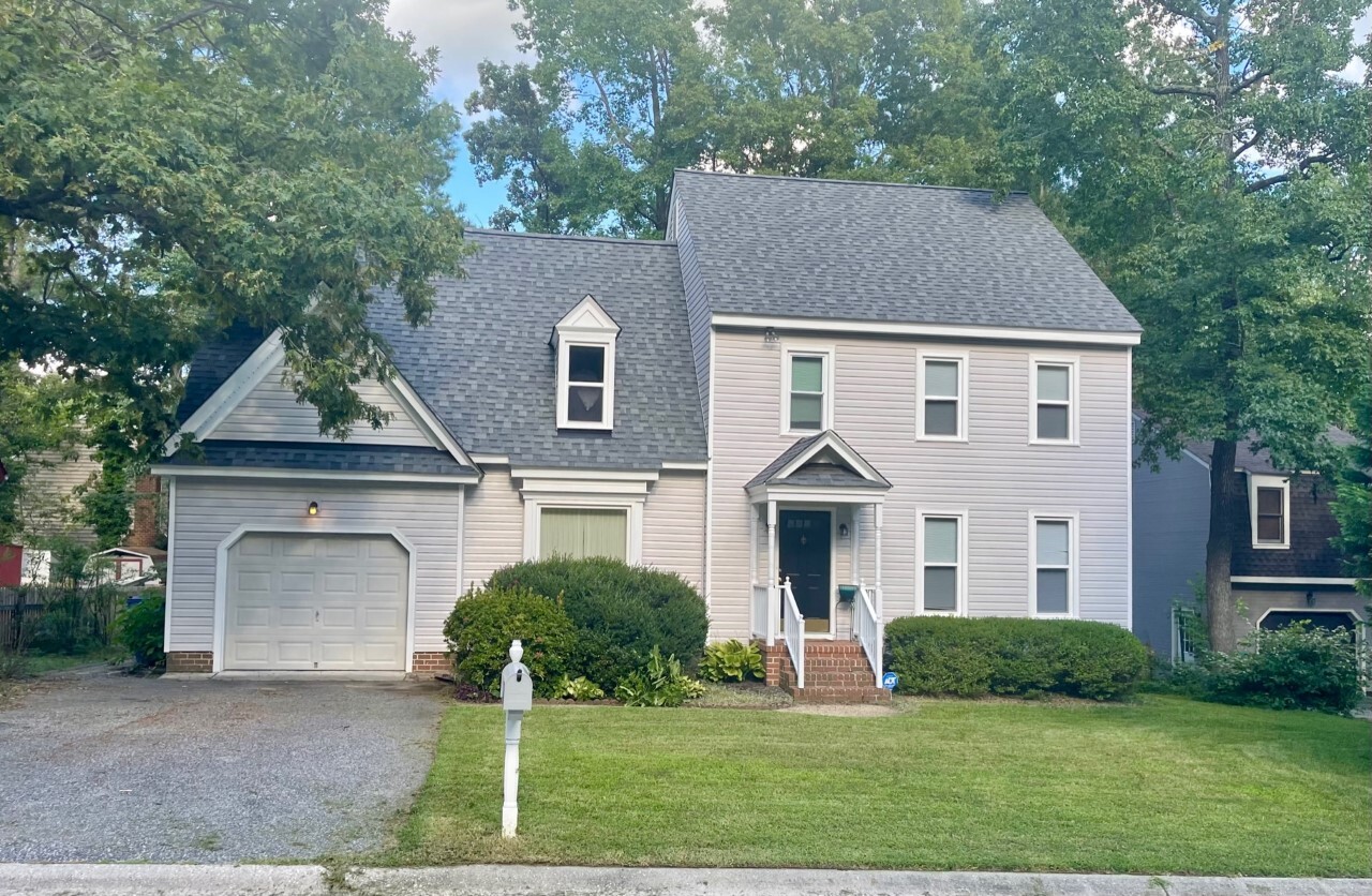 Front of house - 1407 Walton Bluff Terrace