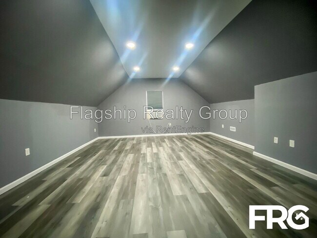Building Photo - 101 Autumn Ridge Dr