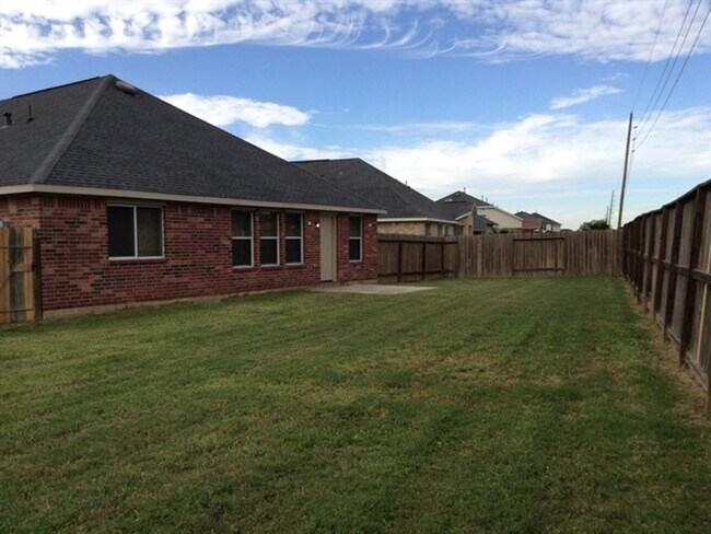 Building Photo - 3423 Cheviot Hills Ln