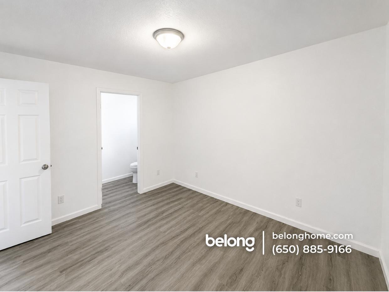 Building Photo - 26792 Clarkford St