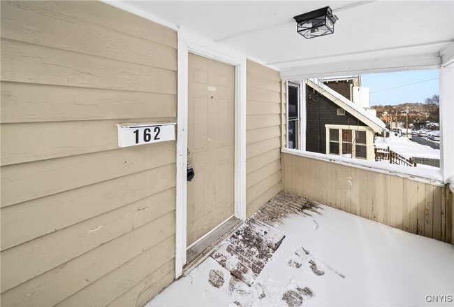 Building Photo - 162 Reed Ave