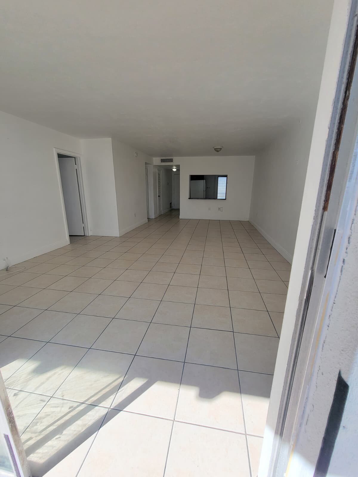 Building Photo - 2005 Sans Souci Blvd