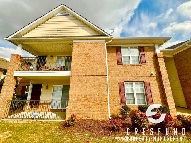 Building Photo - GATED COMMUNITY - Freshly Painted 2 Bed 2 Bath Condo AVAILABLE NOW