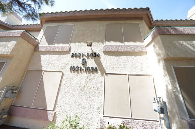 Building Photo - 5710 E Tropicana Ave