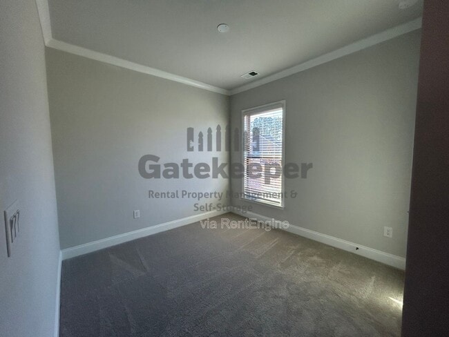 Building Photo - 505 Colebrook Wy