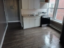 Building Photo - 6249 Haverford Ave