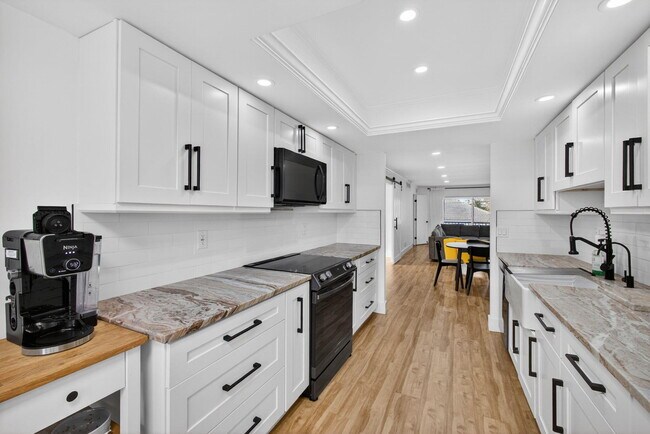 Building Photo - 1210 Sugar Sands Blvd