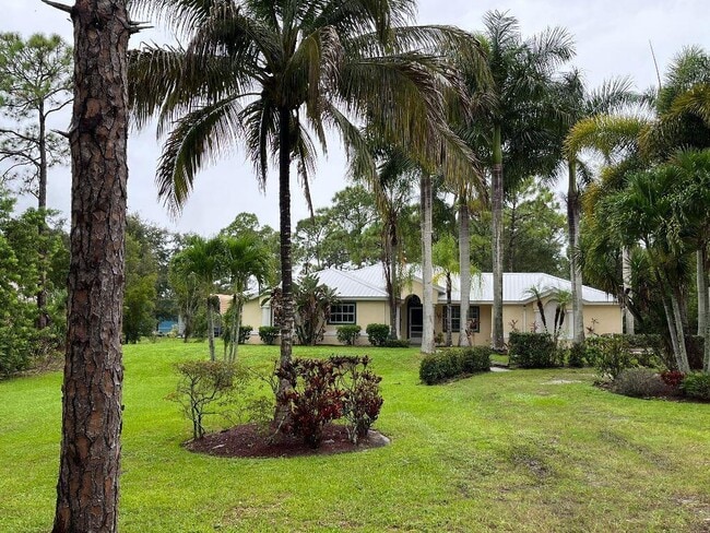 Building Photo - 5707 Silver Oak Dr