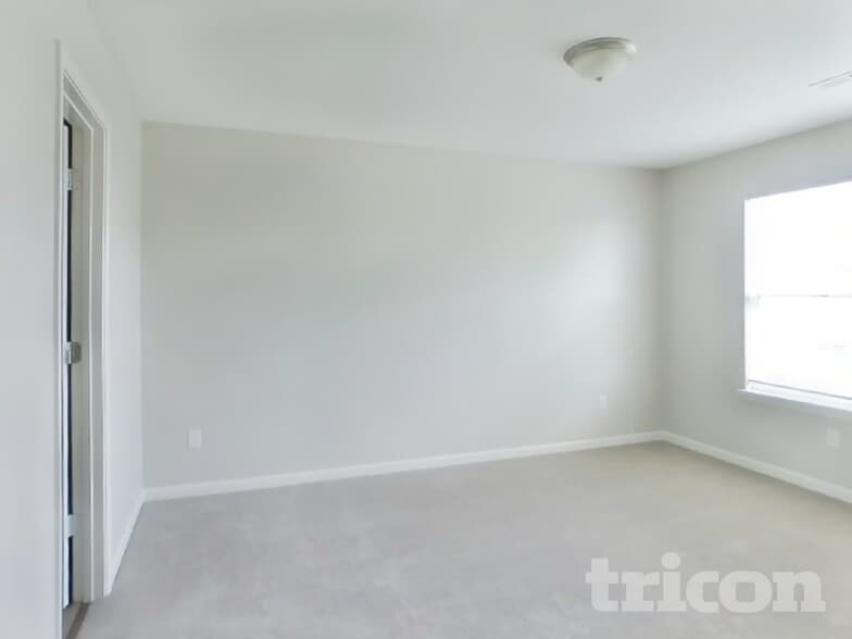 Building Photo - 8023 Grove Berry Way