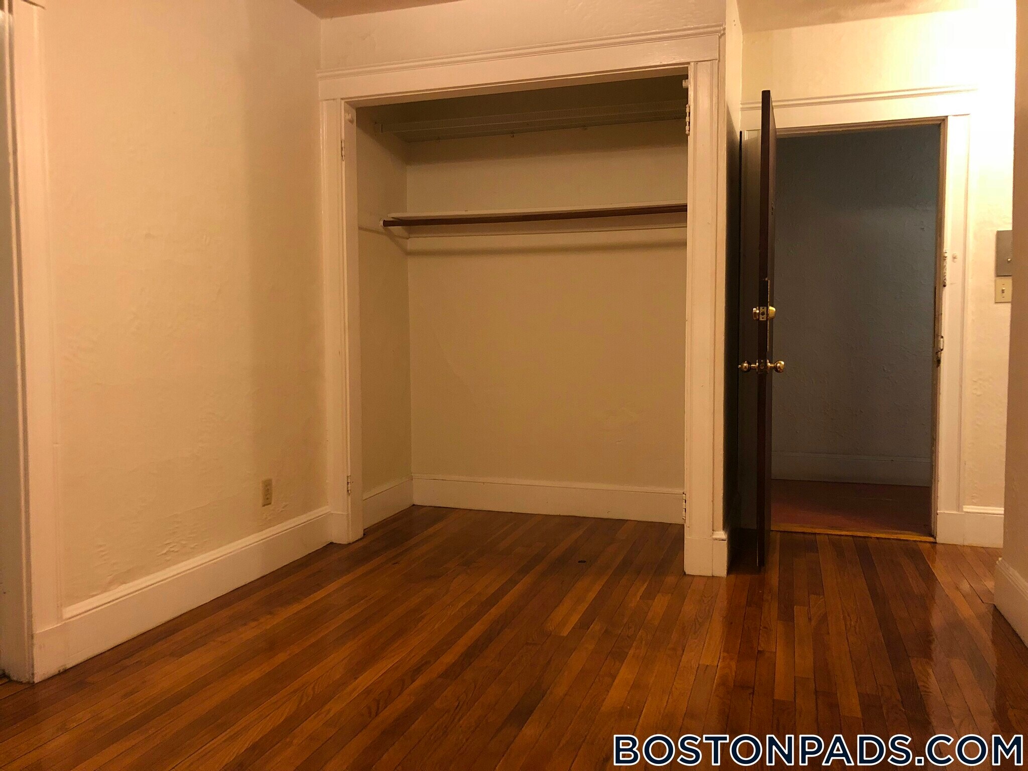 Building Photo - 63 Fellsway W