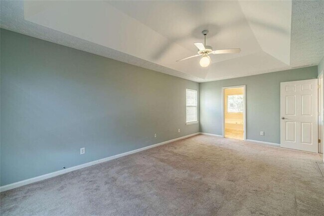 Building Photo - 934 Dominion Walk Dr SW