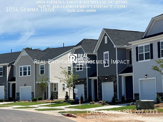Building Photo - 1054 Gemma Dr