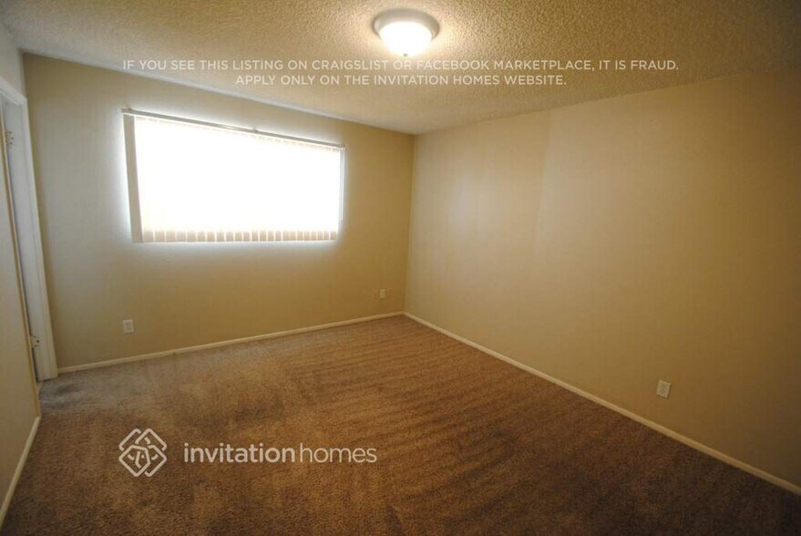 Building Photo - 3502 W Acoma Dr