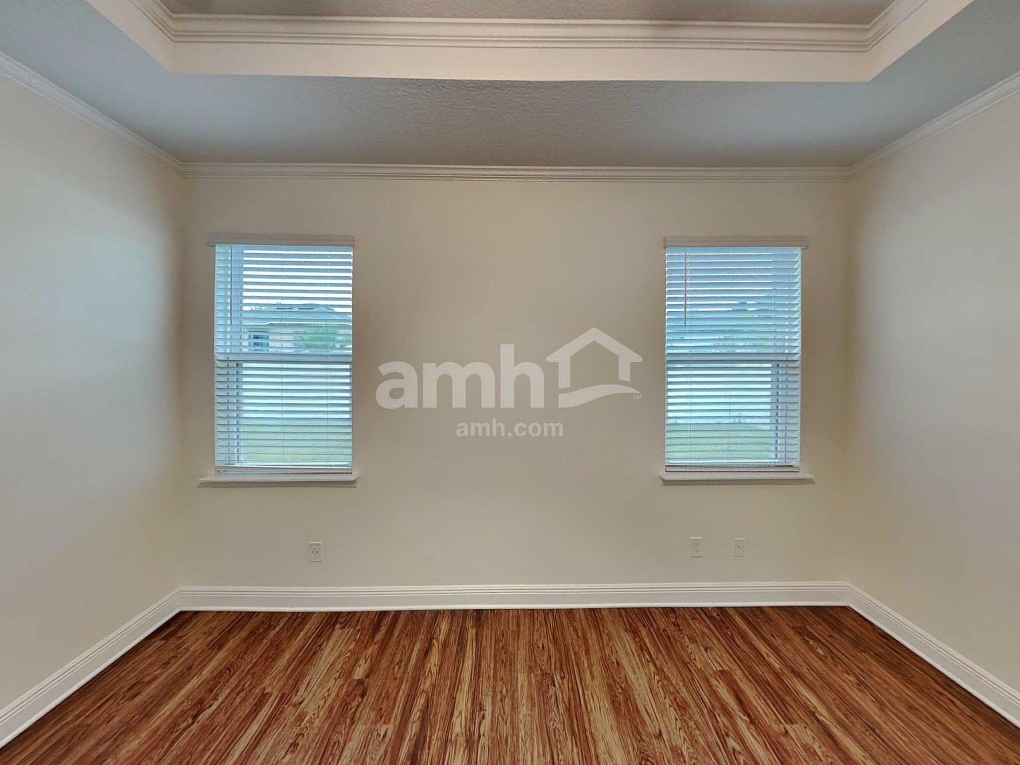 Building Photo - 1372 Celery Ave