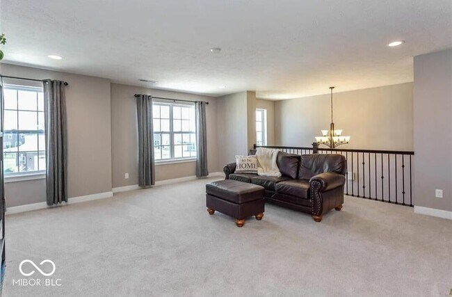 Building Photo - 1571 Hazy Falls Ct