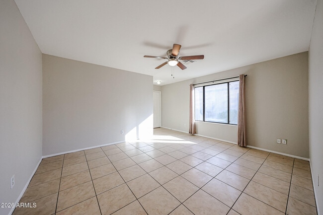 Building Photo - 8517 W College Dr