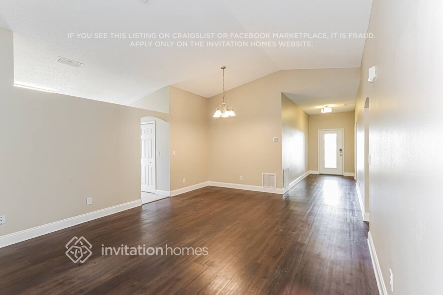 Building Photo - 2257 Deercroft Dr