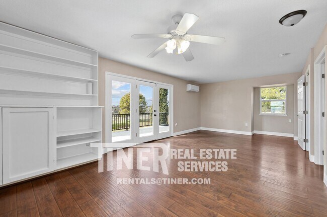 Building Photo - 4281 Silver Dove Way