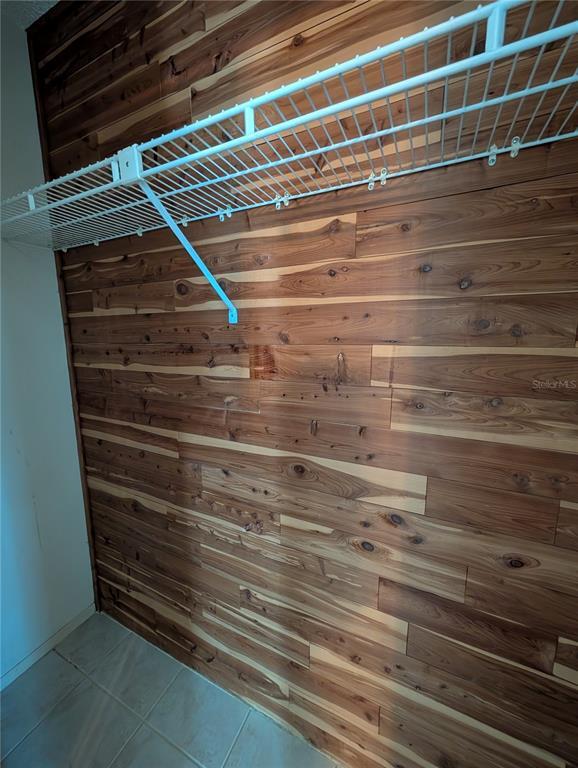 Building Photo - 6947 Bottle Brush Dr