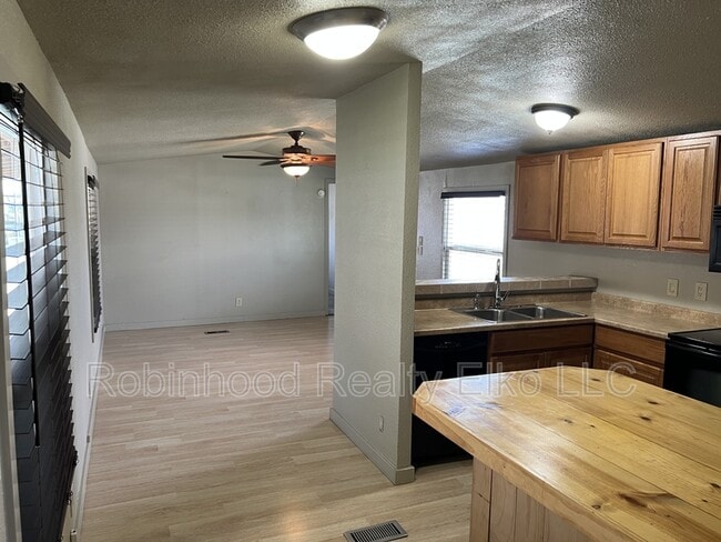 Building Photo - 1288 Stitzel Rd