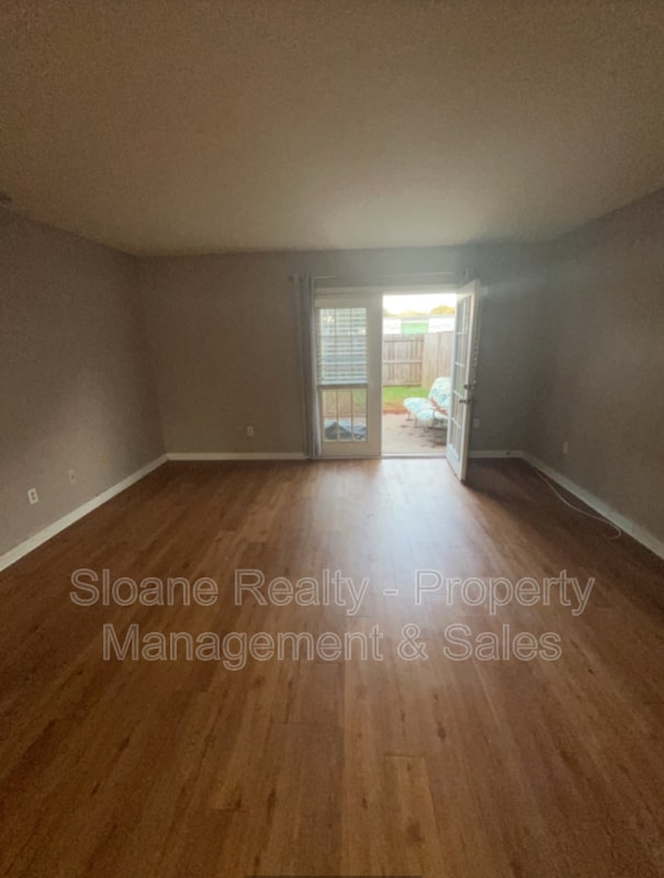 Building Photo - 234-24C Stefan Dr