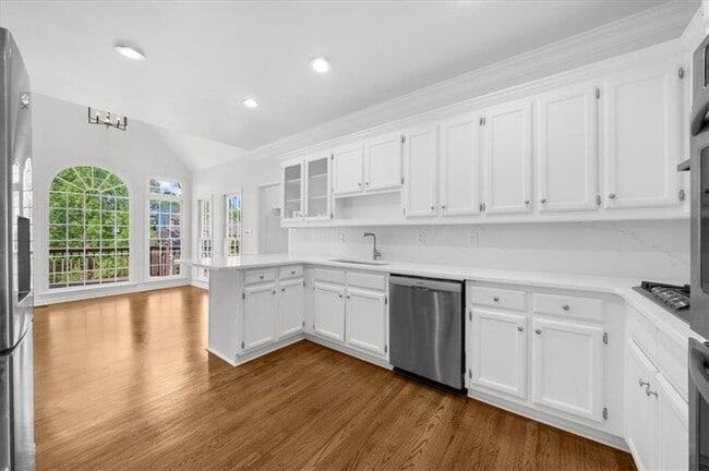 Building Photo - 11215 Highfield Chase Dr