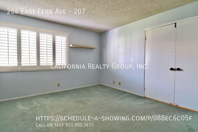 Building Photo - 254 E Fern Ave