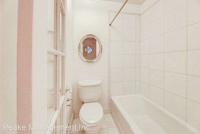 Building Photo - 2 br, 2.5 bath House - 419 S. Columbus St.