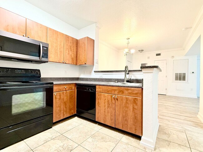 Building Photo - Urban living at its best – 2Bedroooms / 2Baths condo at Grande Downtown Orlando!