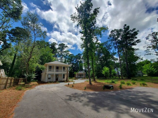 Building Photo - 1110 Tree Canopy Wy