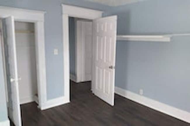 Building Photo - 2 bedroom apartment