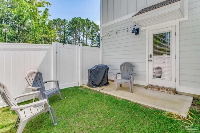 Building Photo - 1663 Iroquois Ct