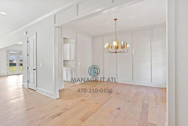 Building Photo - Beautiful 5 bedroom house in Suwanee. Lambert High School district!