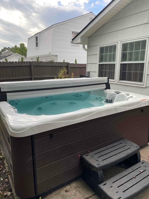 Building Photo - 2652 Renshaw Dr