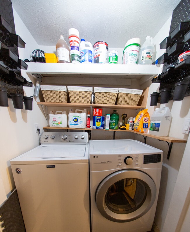 Building Photo - 2405 45th St