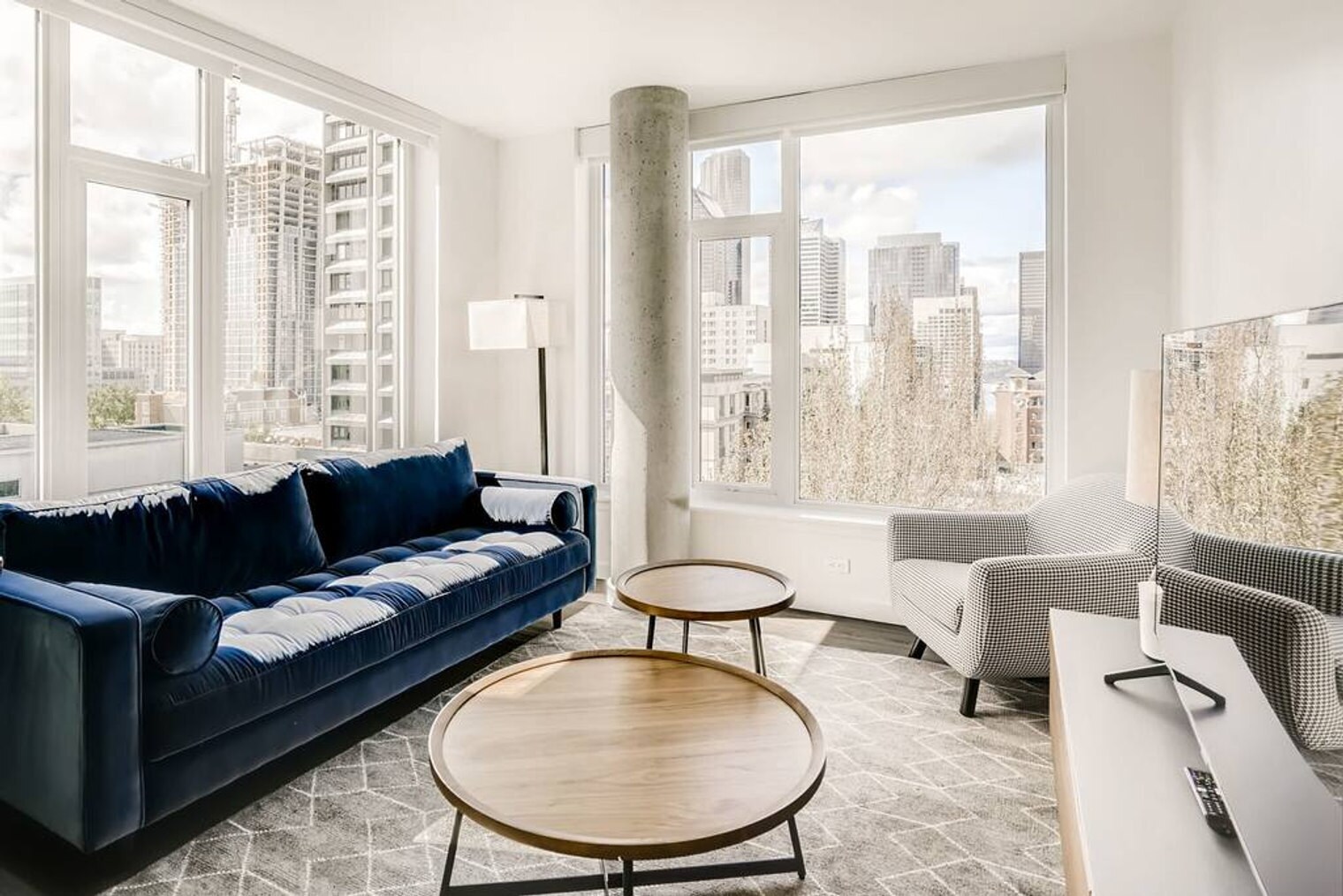 Building Photo - 1001 Minor Ave