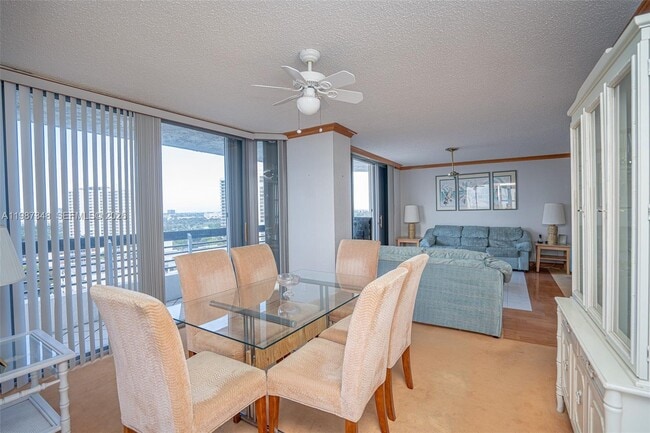 Building Photo - 3530 Mystic Pointe Dr