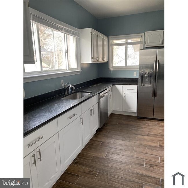 Building Photo - 3012 Alabama Ave SE