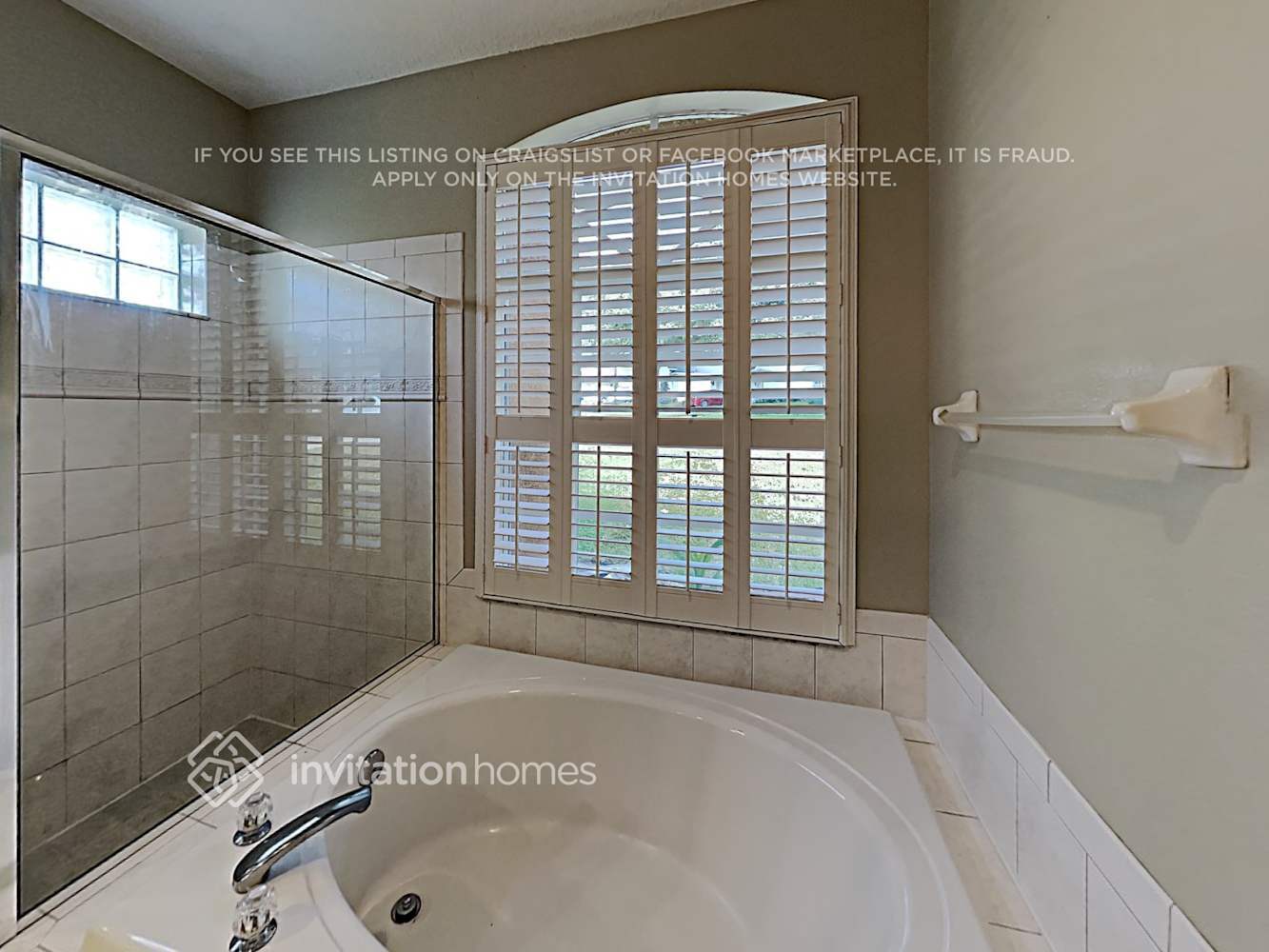 Building Photo - 4617 River Overlook Dr