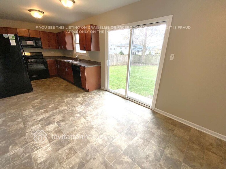 Building Photo - 3500 Christine Ave