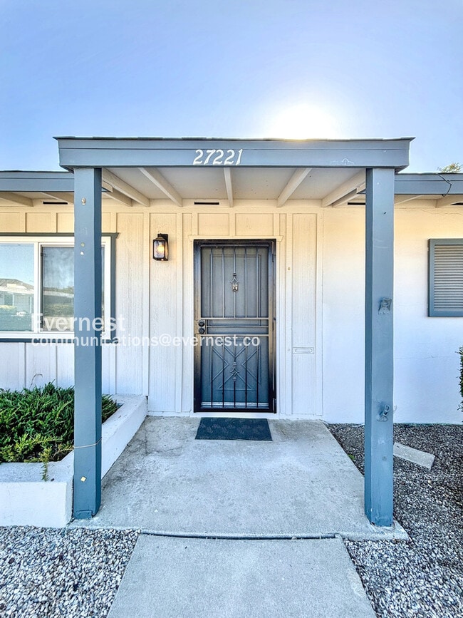 Building Photo - 27221 Sun City Blvd