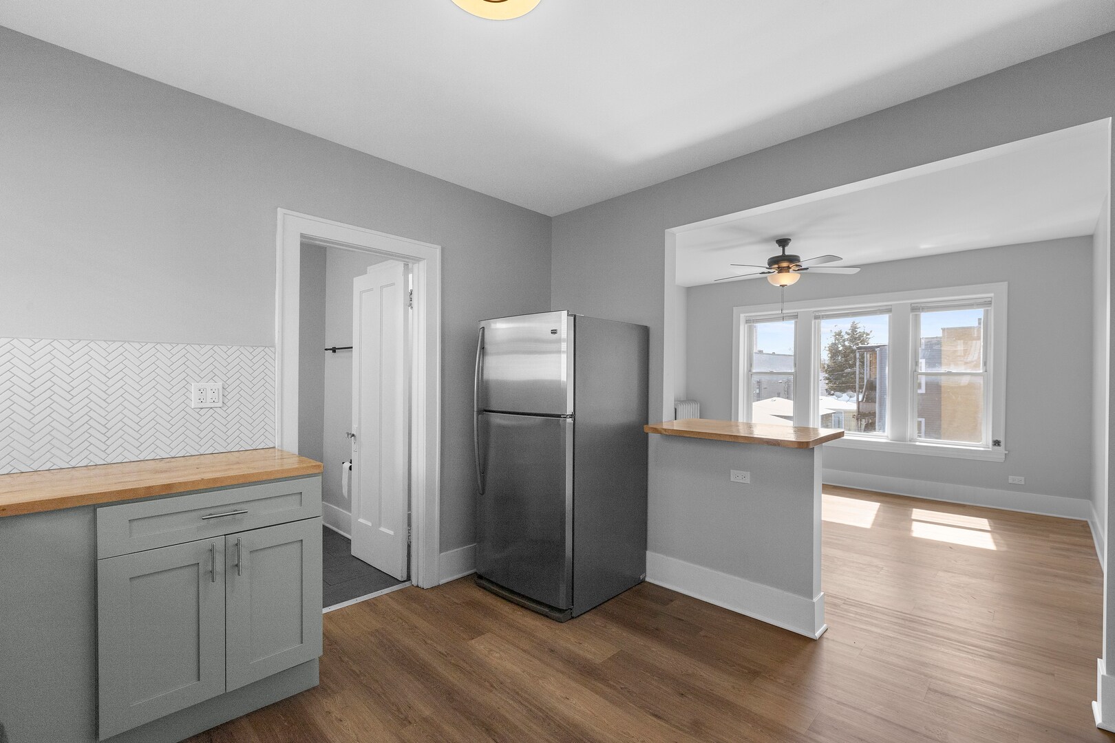 Building Photo - 3222 W Grace St