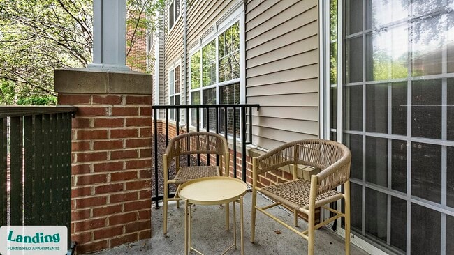 Building Photo - 1776 Patriots Ln