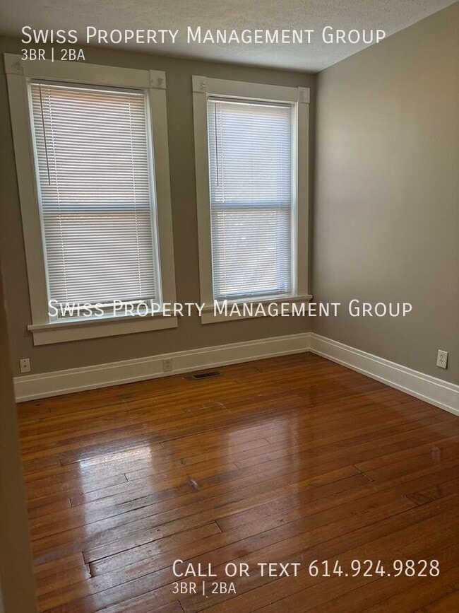 Building Photo - 804 1/2 E Main St-