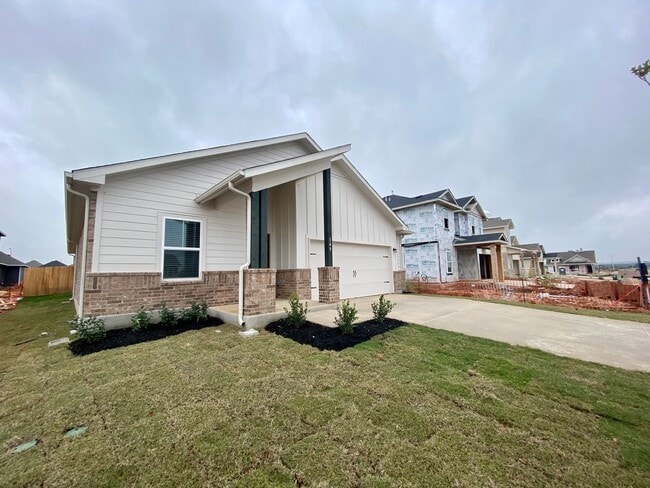 Building Photo - Stunning 4/2 Brand New Home in Kyle!