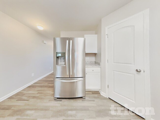 Building Photo - 1856 Northside Dr