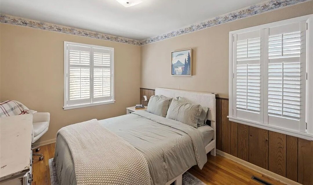 Building Photo - 1868 Northview Dr